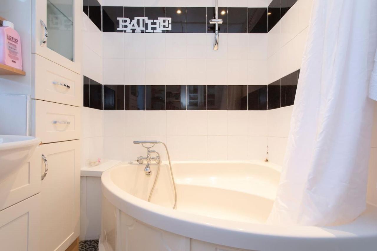 Oasis 77 Appartement Londen Buitenkant foto